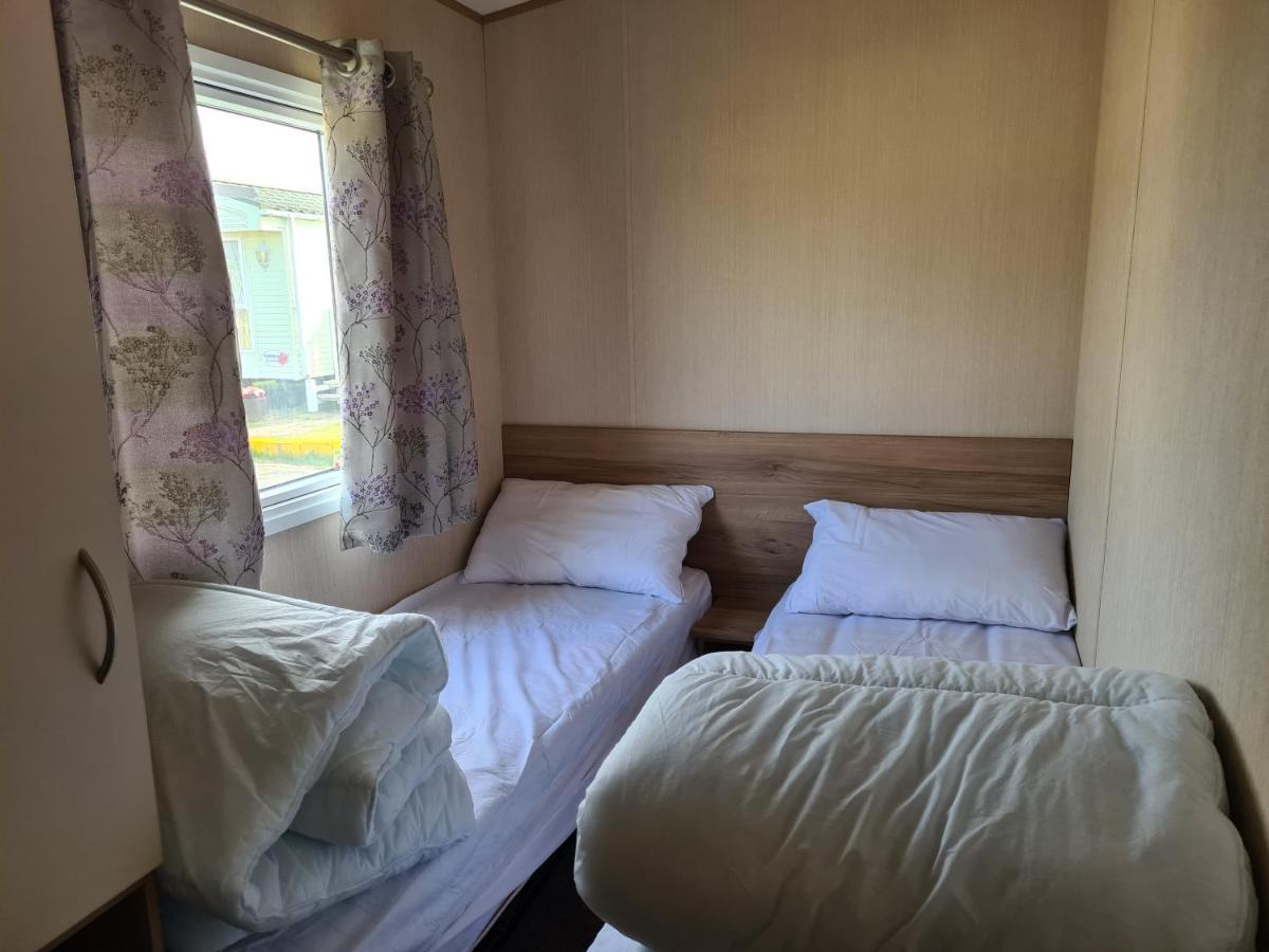 Apartamento 8 Berth Eastgate Fantasy Island Ingoldmells Exterior foto