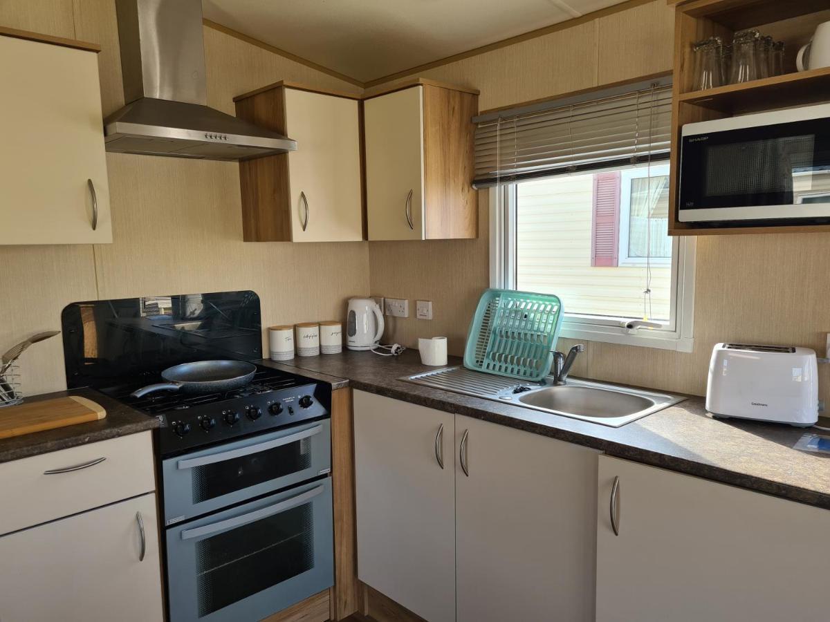 Apartamento 8 Berth Eastgate Fantasy Island Ingoldmells Exterior foto
