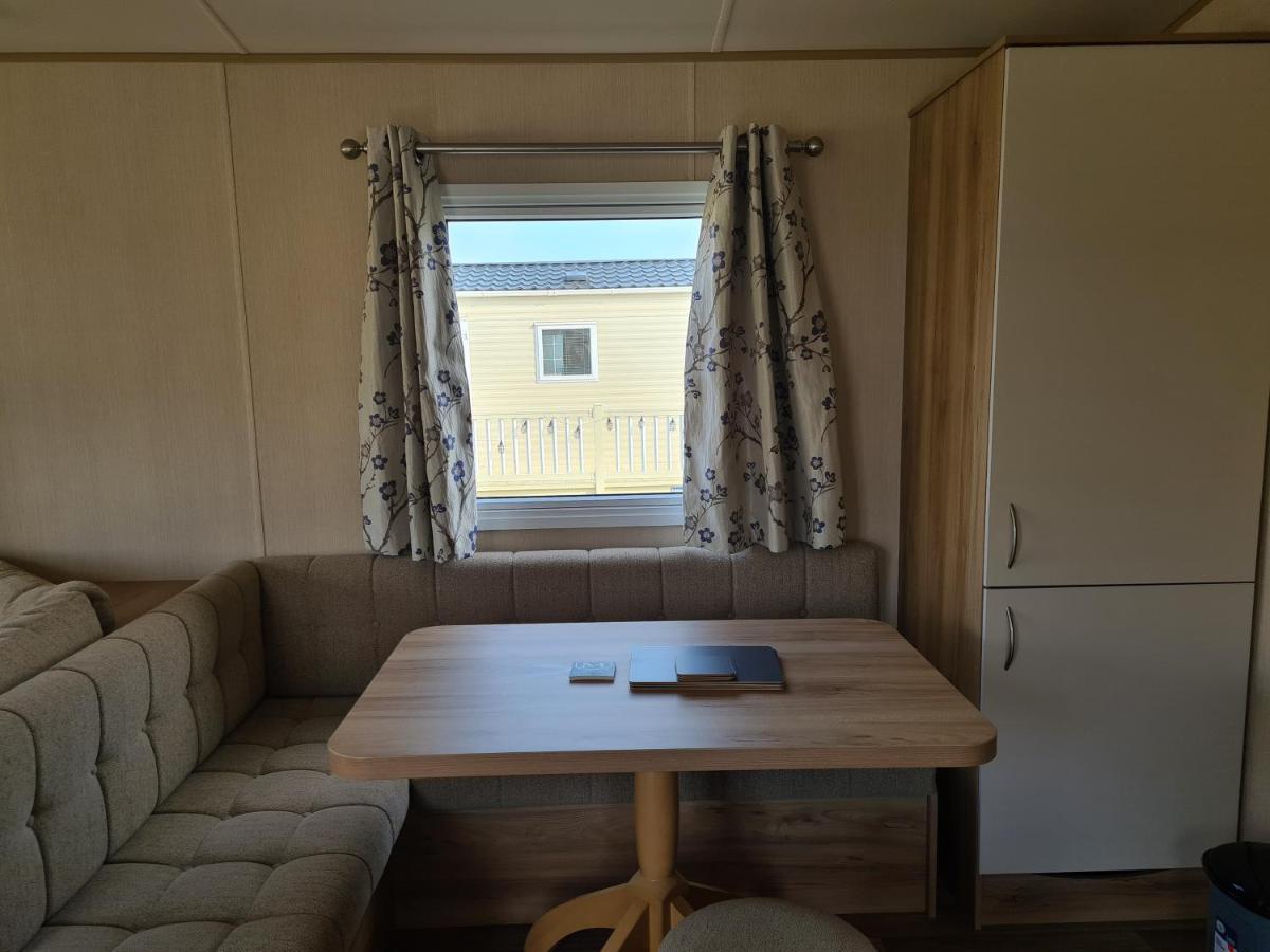 Apartamento 8 Berth Eastgate Fantasy Island Ingoldmells Exterior foto