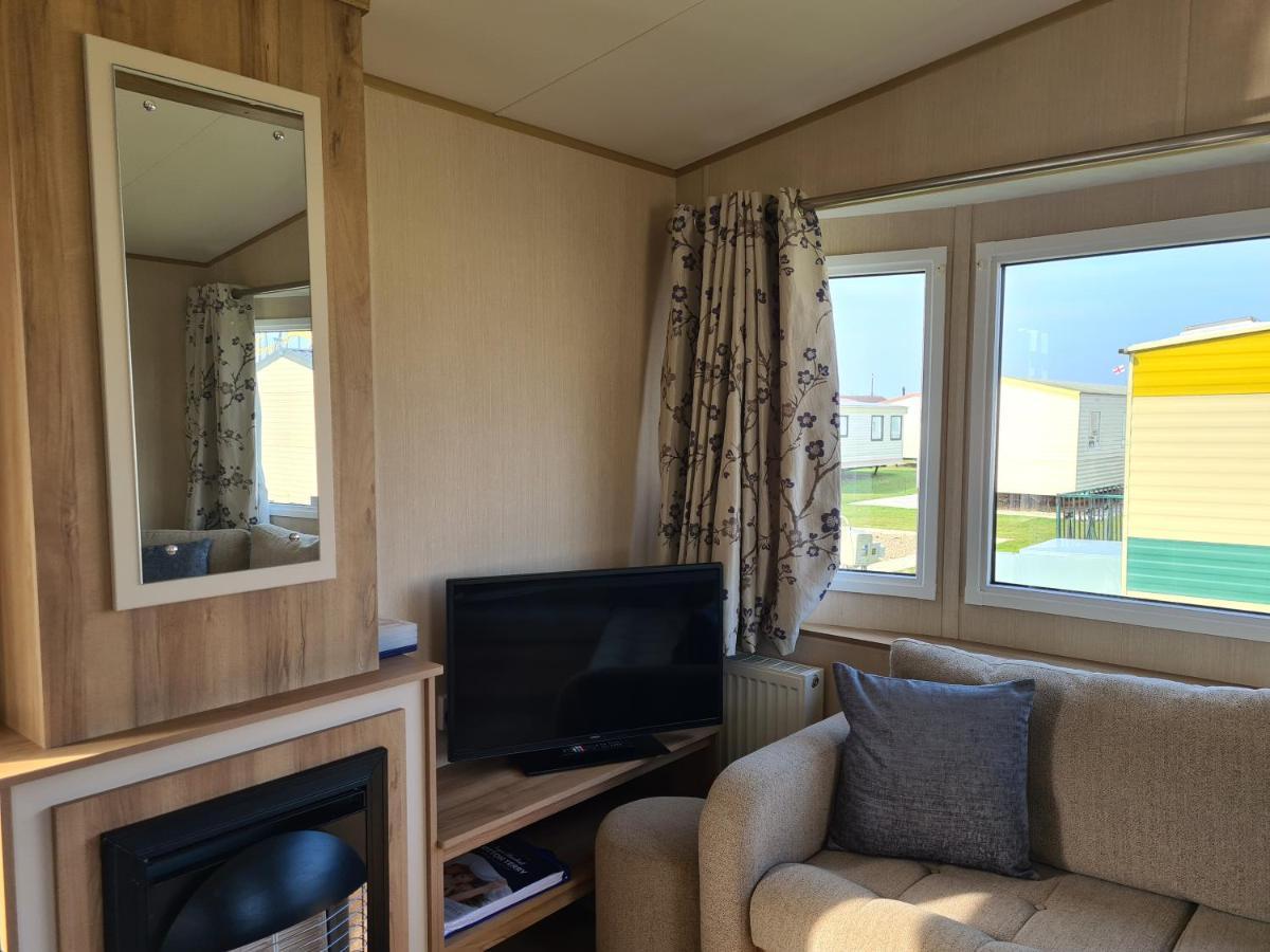 Apartamento 8 Berth Eastgate Fantasy Island Ingoldmells Exterior foto